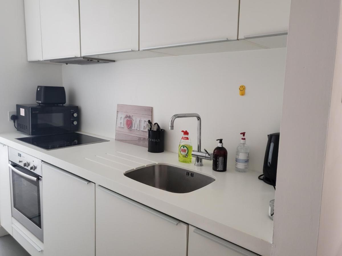 Cityscape Apartment In Birmingham With Self Checkin Bagian luar foto