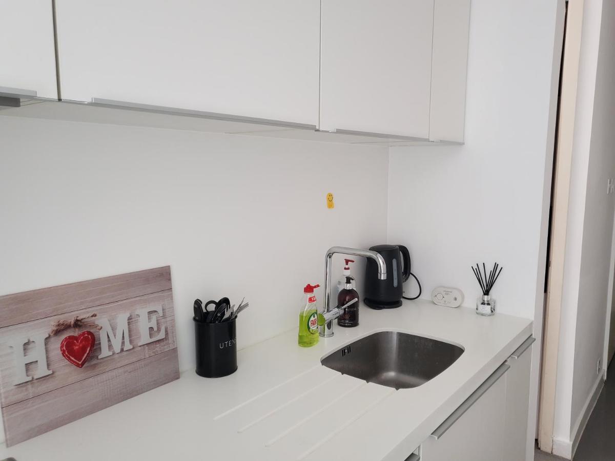 Cityscape Apartment In Birmingham With Self Checkin Bagian luar foto